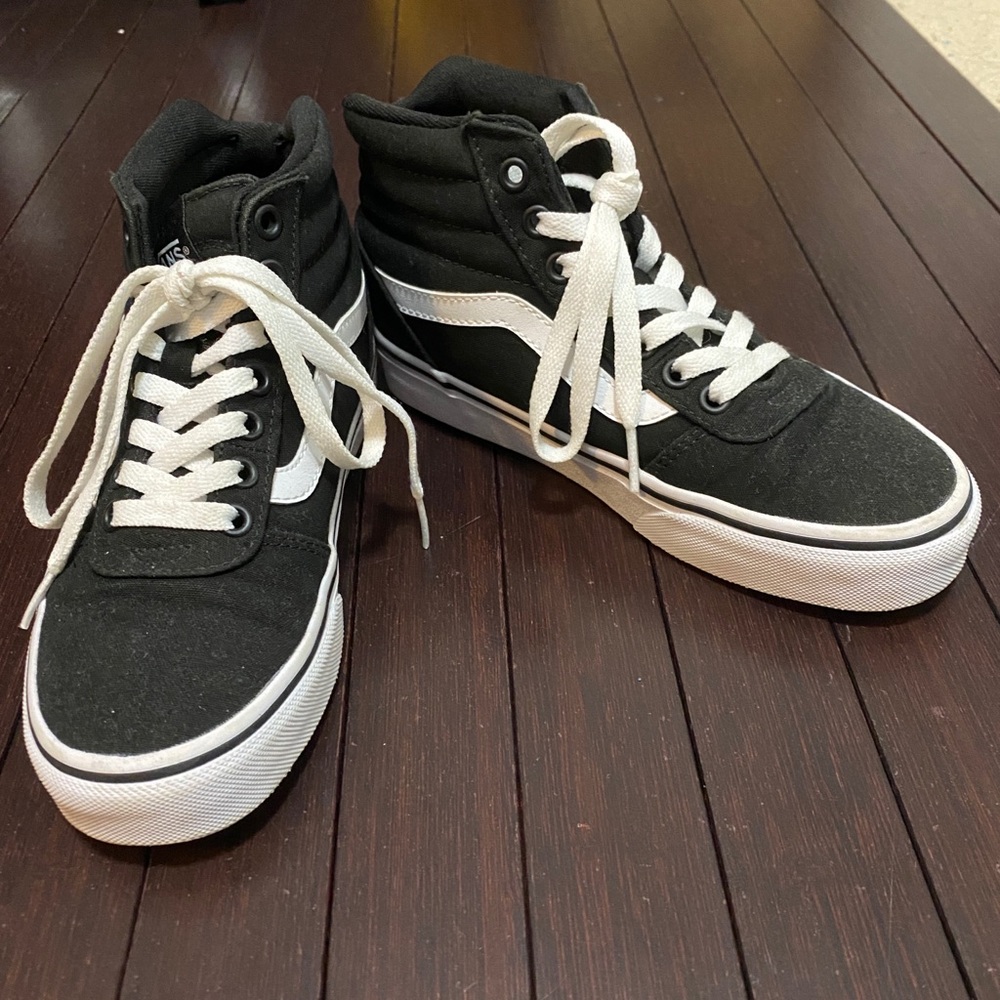 black high top vans